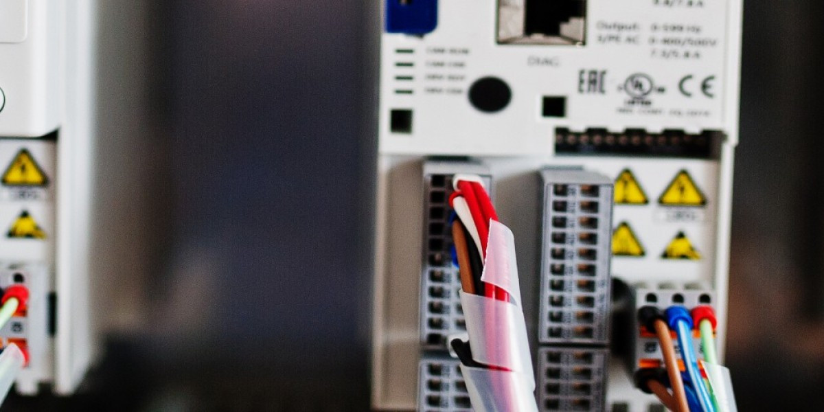 How Smart Relay Programming Delivers Cost-Effective Power System Solutions