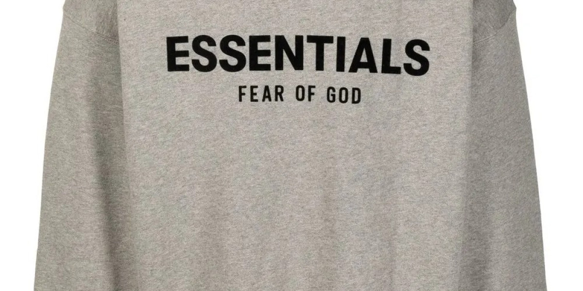 Essential Fashion for Modern Living: Why Bluza Essentials Are Always in Style
