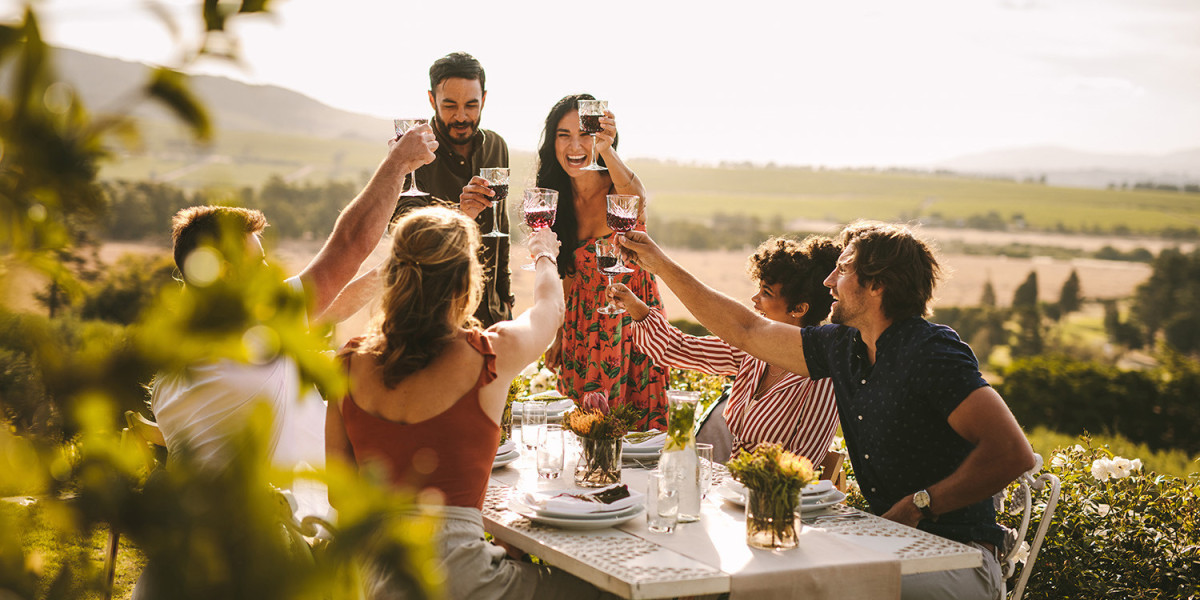 The Ultimate Guide to Non Alcoholic Champagne: Taste, Benefits, and Top Picks