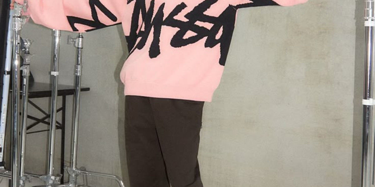 Maglione Stussy Bringing Comfort to Street Fashion