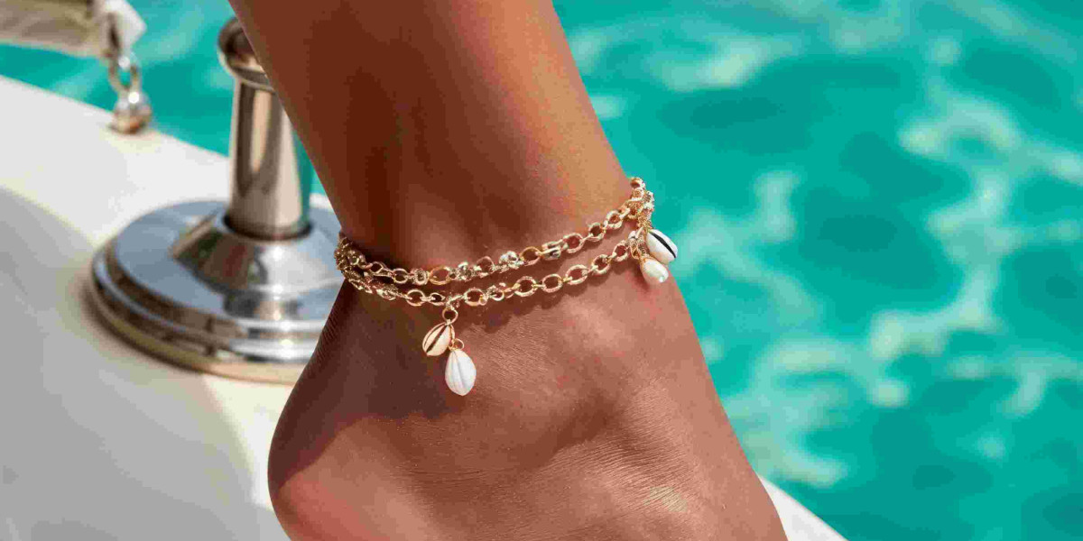 Women's Anklets with Intricate Craft and Timeless Appeal