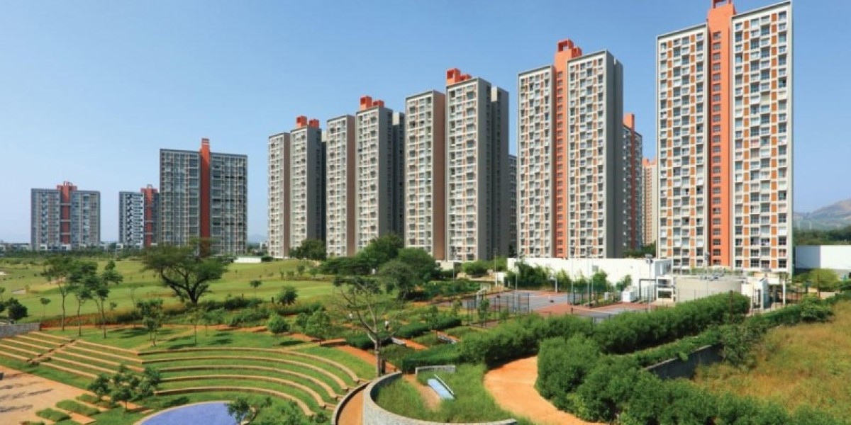 Pune’s Modern Living Icons: A Deep Dive into 13 Landmark Residential Projects - Pune Realty