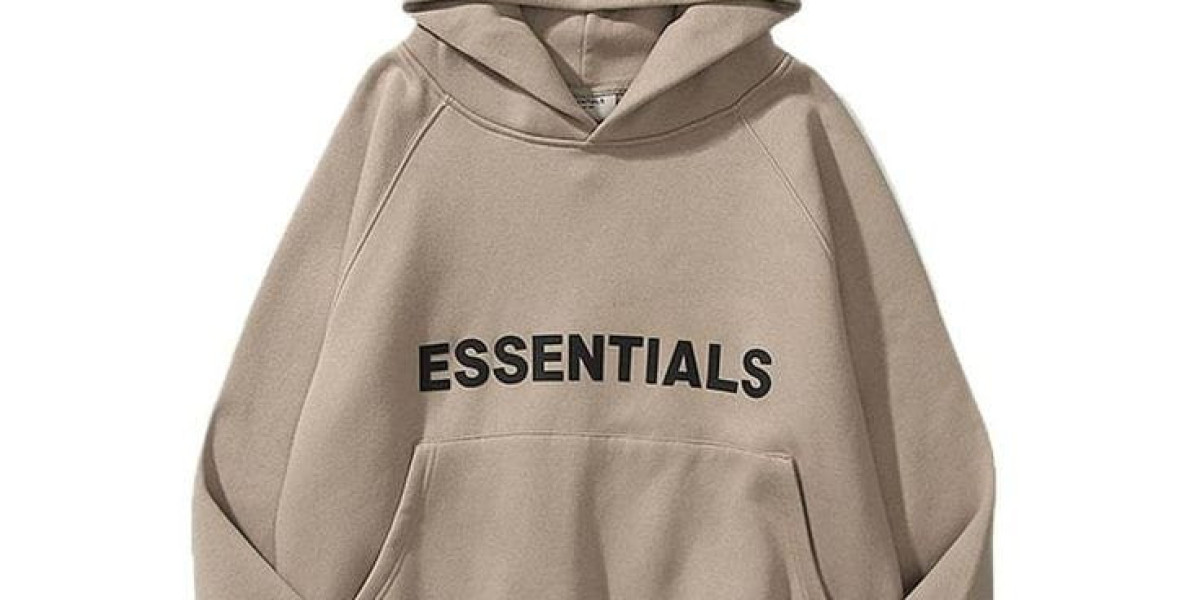 Essentials Hoodie and the Changing Expectations of German Casualwear