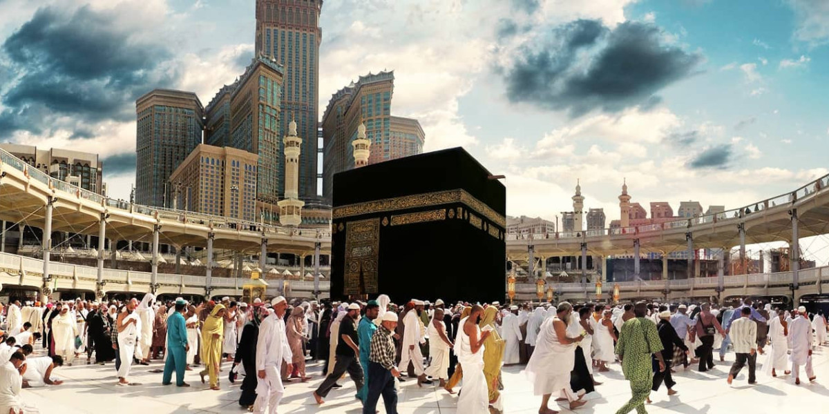 Ramadan Umrah Packages with Easy Access to Taraweeh Prayers