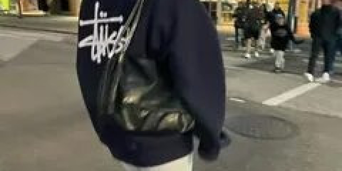 Big Discount Season Hits Fresh Stussy New Stock