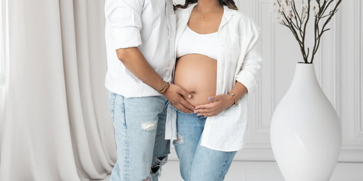 Maternity Photographer in Sydney – Capturing the Beauty of Motherhood