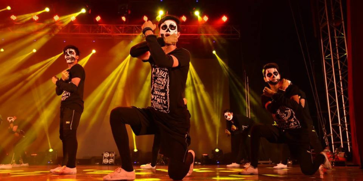 Salsa Dance Classes in Malviya Nagar – Buskers Dance Institute
