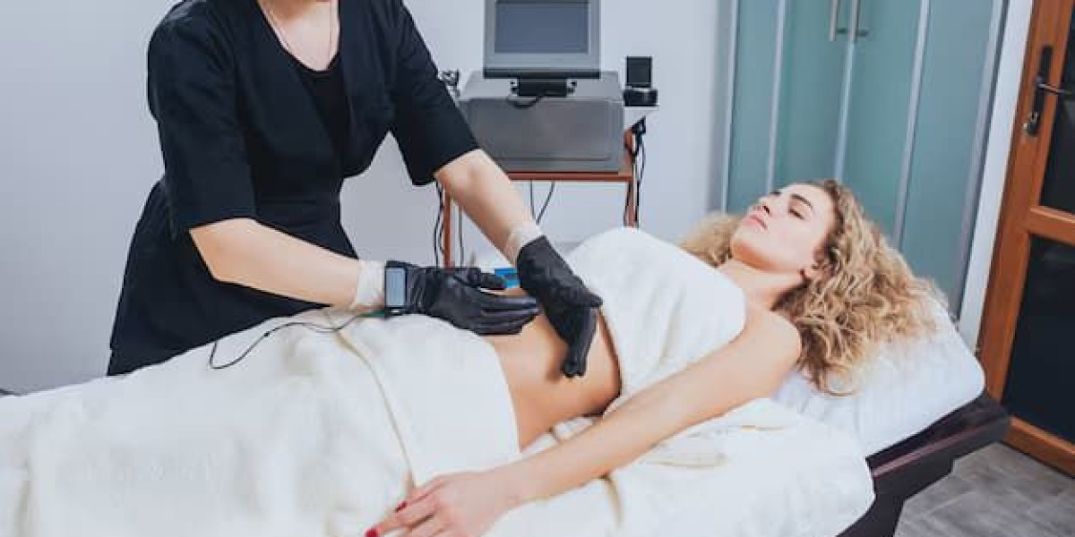 Achieve Smooth Contours Using Aqualyx Injections in Riyadh
