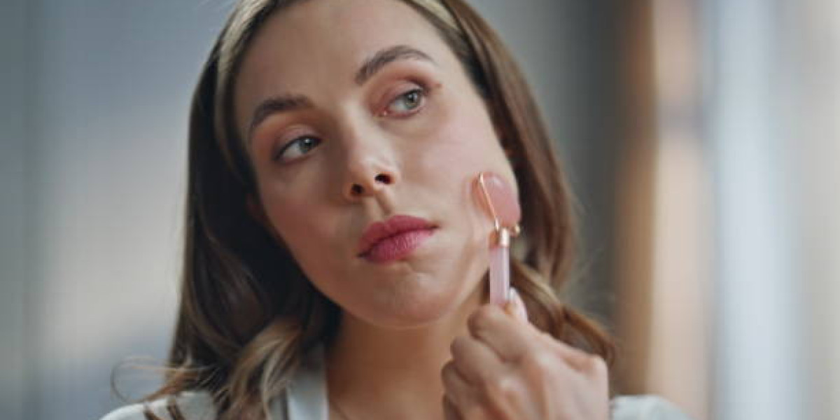 Custom Dermal Fillers Plans: Personalizing for Unique Facial Features