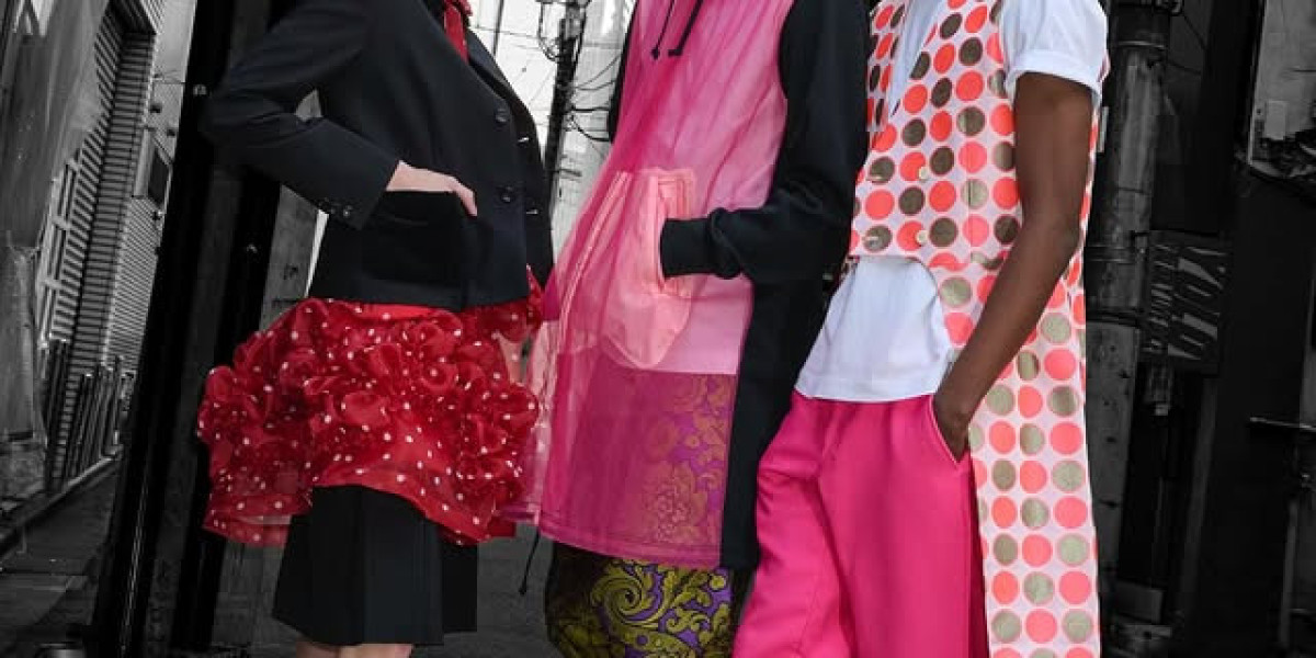 Explore the 2026 Comme des Garçons x Sp5der Hoodie Trend