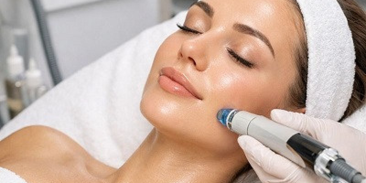 Hydrafacial in Islamabad: The Best Facial for Instant Results
