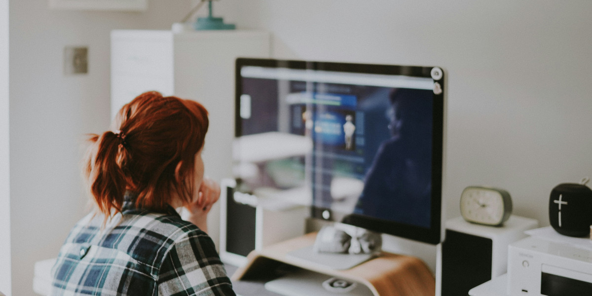 What are the key steps to writing a successful thesis from start to finish?