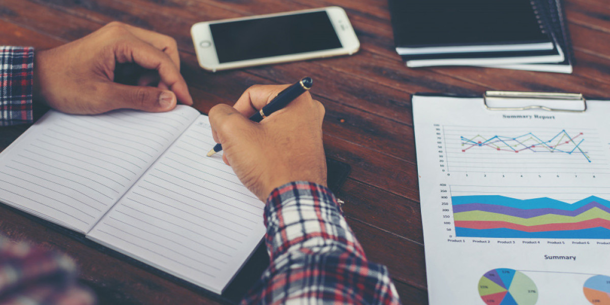 How Online Law Dissertation Writing Services Can Simplify Your Research