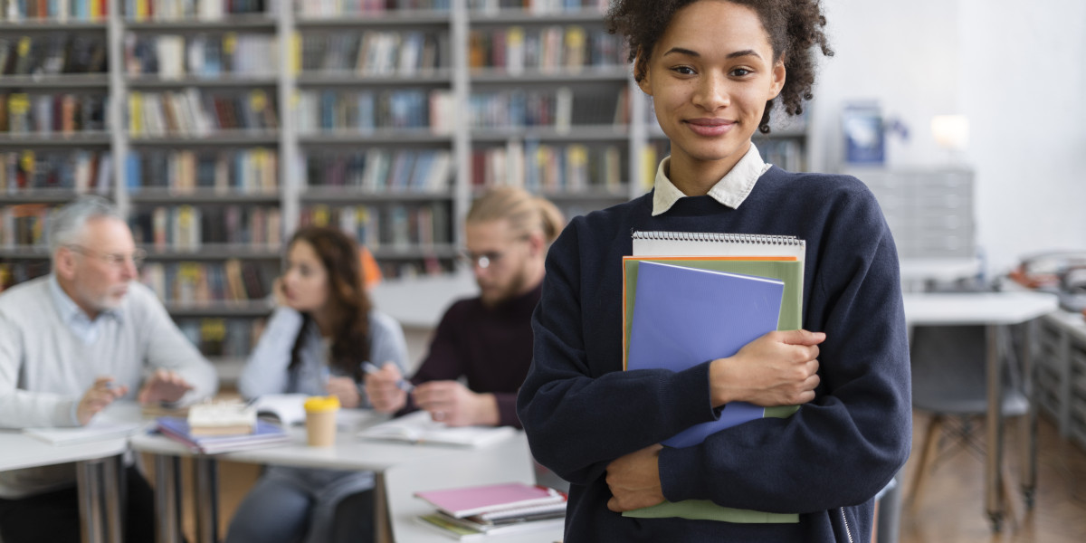 The Role of an Online Learning Academy in Modern Education