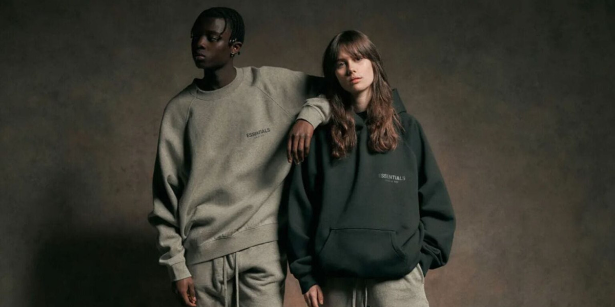 Essentials Hoodie A Simple Guide to Comfort, Style, and Everyday Fashion in the USA