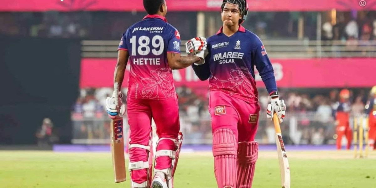 Which Team Is More Powerful LSG vs RR Match No 32 In IPL