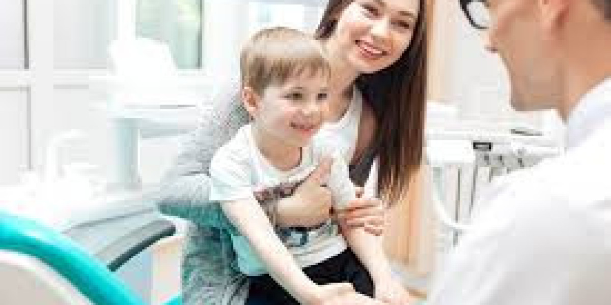 First Dental Visit for Toddlers: What Parents Should Know