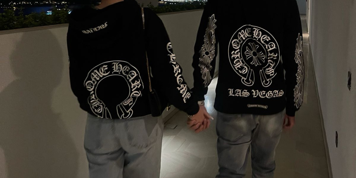 どんな服装にも合うクロムハーツのネックレス