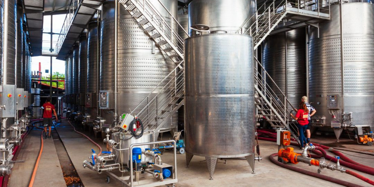 Businesses Choose Stainless Steel Fabrication Services for Industrial Applications