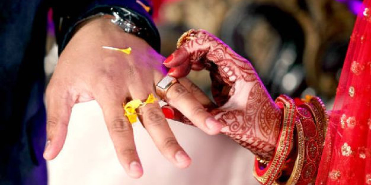 Sikh Marriage Bureau in Delhi for Educated and Professional Matches