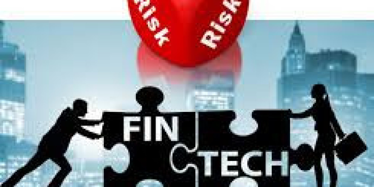 FinTech SEO Risks Explained: Why Specialized Link Building Is Critical for Compliance and Growth