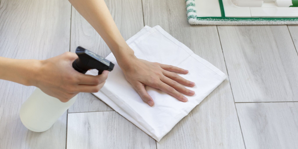 How to Choose the Best Waterproof Flooring for Your Kitchen