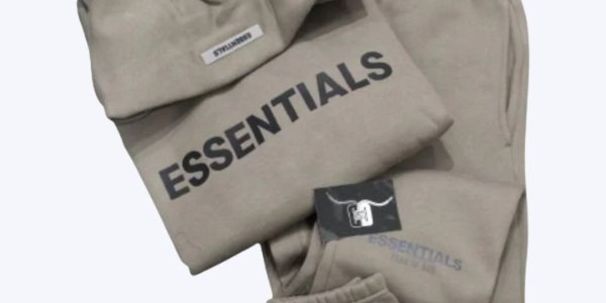 Essentials Hoodie: The Coolest Wardrobe Staple
