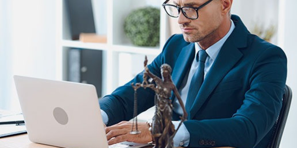 Nashville Business Lawyer for Contracts, Disputes & Growth