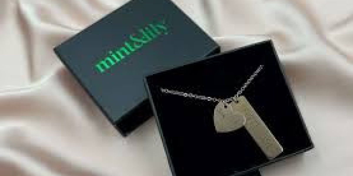 MintAndLily Coupon Code: Save on Personalized Valentine's Day Jewelry