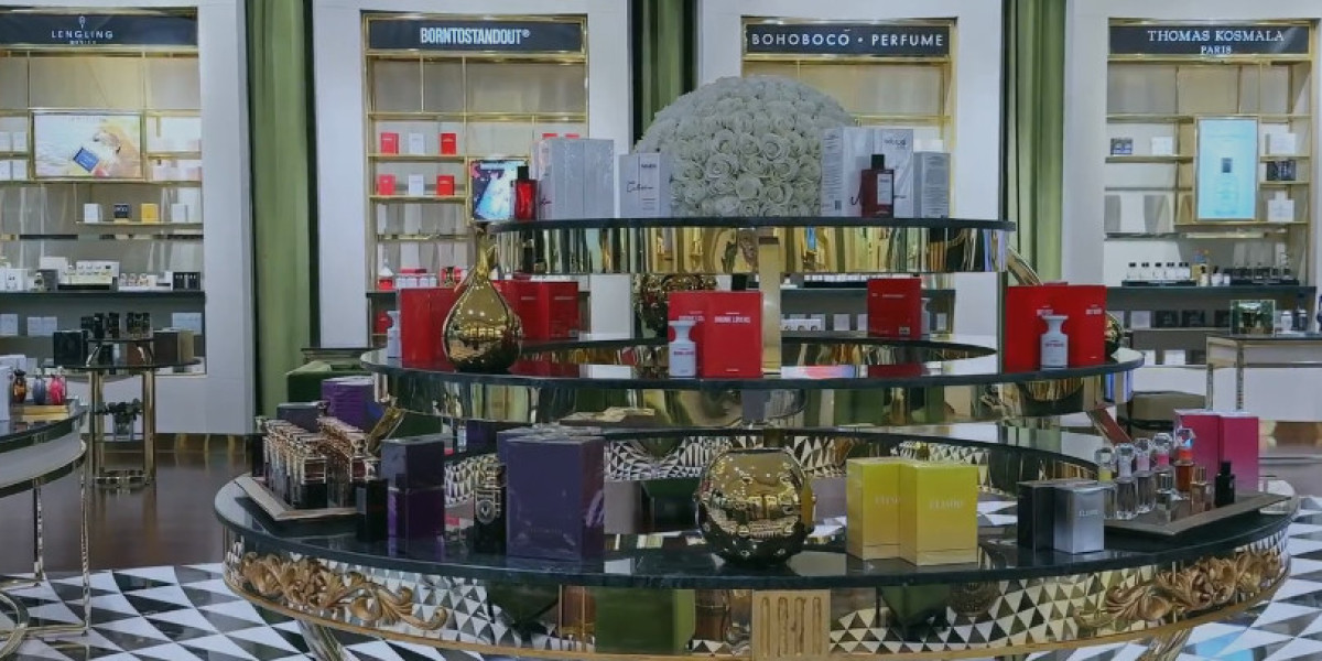 Niche Perfume — What Defines Small-Batch and Signature Fragrances
