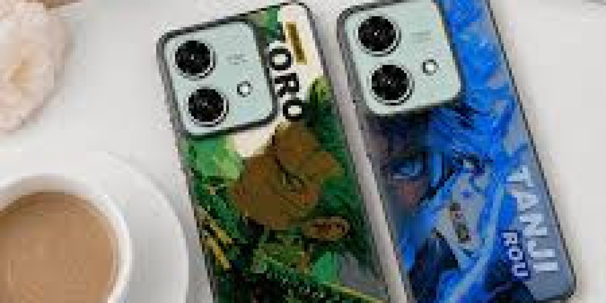 From Glitter to Marble: Trending Mobile Cover for Girls This Season