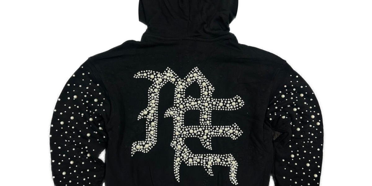 How Premium Materials Enhance Everyday Streetwear