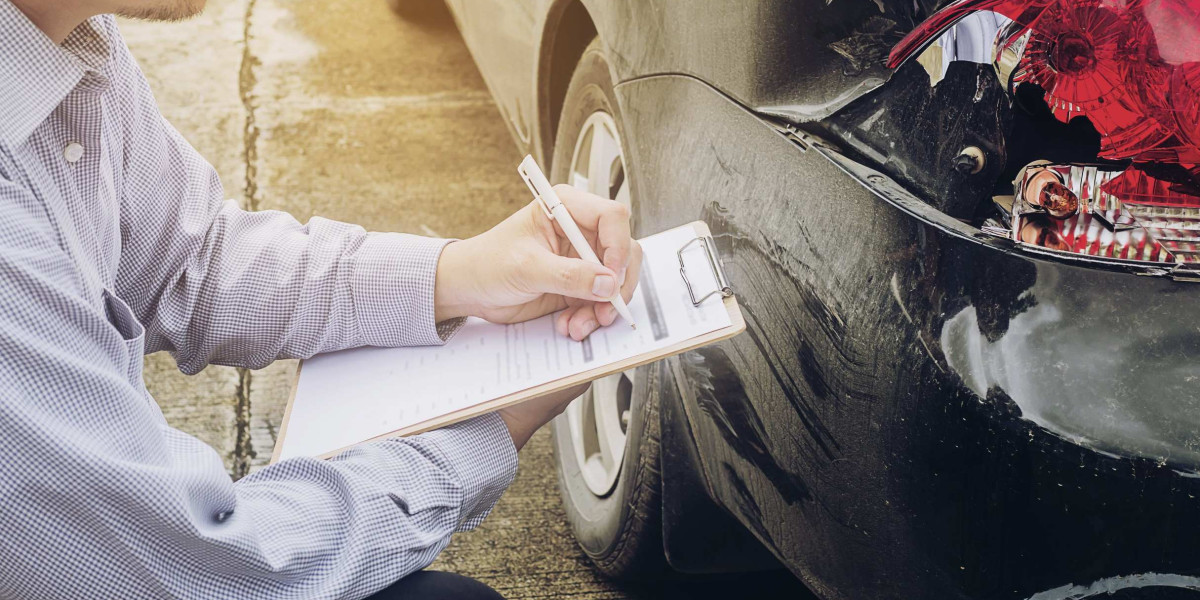 UK Car Accident Claims: Your Rights, Evidence and Legal Options