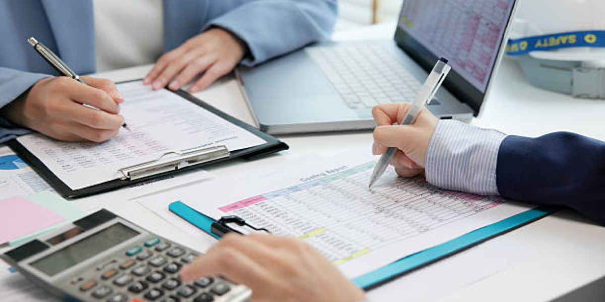 Tax Accountant Who Takes the Guesswork Out of Filing