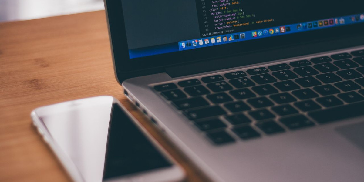 What Makes The E-Commerce Platform Premium?