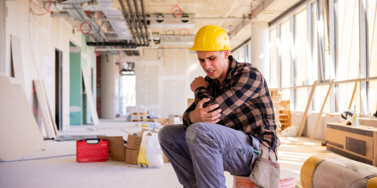What Are the Signs You May Need Work Injury Physiotherapy?