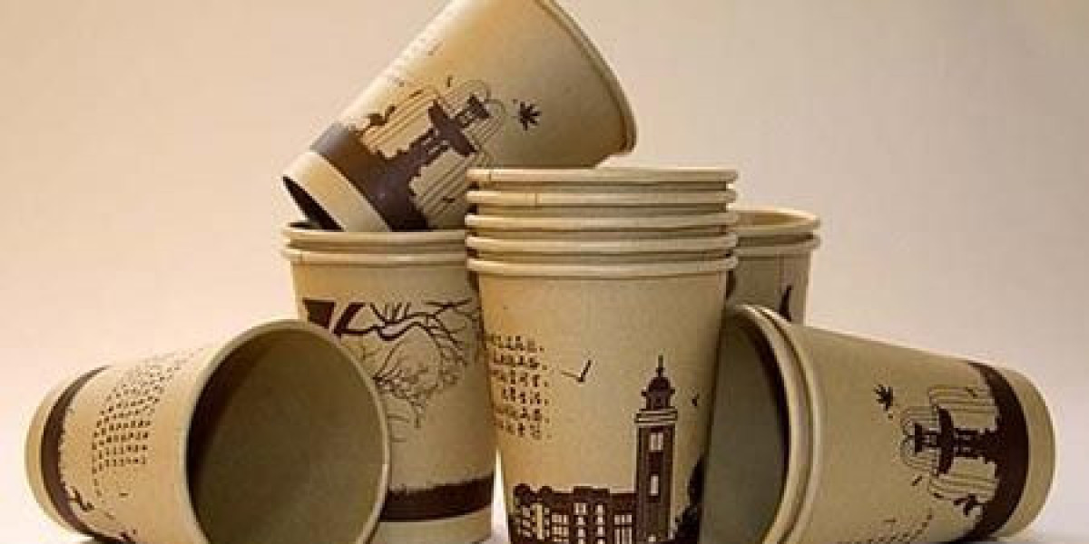Durable Paper Hot Chocolate Cups with Secure Lids