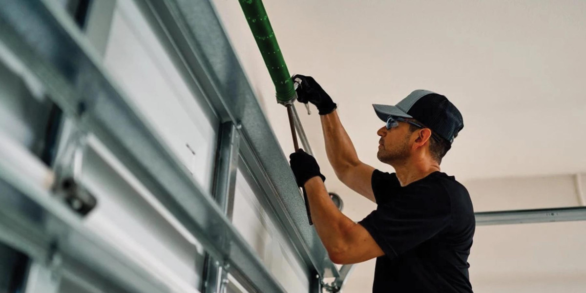 Garage Door Repair Boca Raton, FL: Reliable Solutions for Common Door Problems