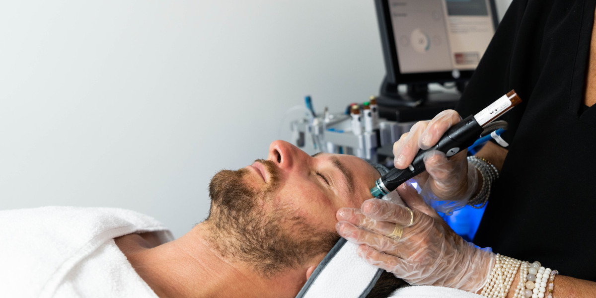 Hydrafacial Treatment in Dubai for Skin Rejuvenation