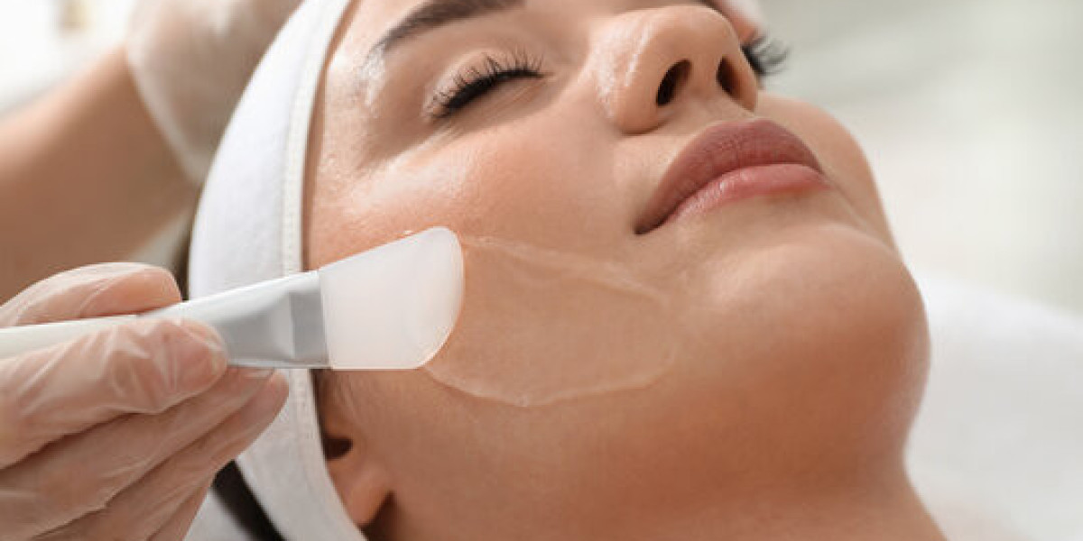 Chemical Peels in Dubai for Uneven Skin Tone