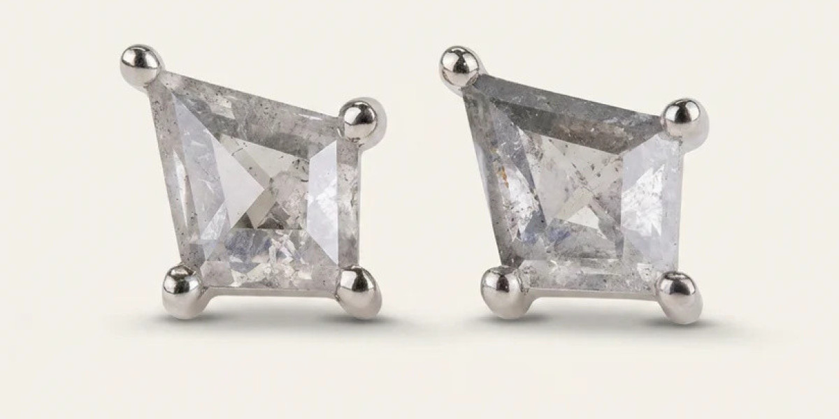 Salt and Pepper Diamond Earrings: Unique Beauty with Natural Character