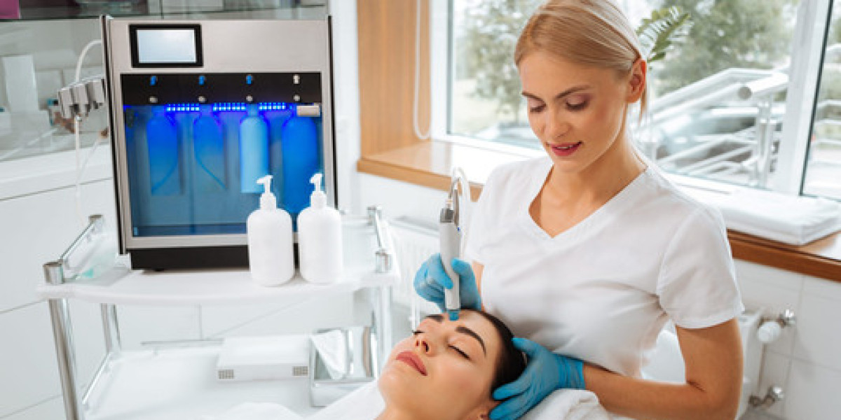Hydrafacial Treatment in Dubai: Treatment Guide