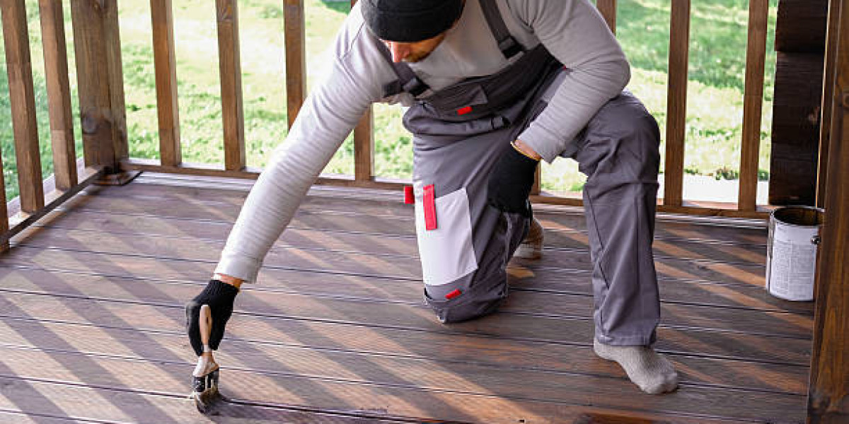 Expert Deck Staining Services for Long-Lasting Outdoor Protection